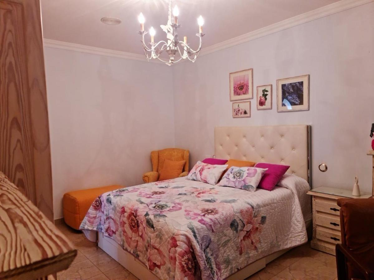 Holiday Home Hemi Valsequillo Luaran gambar