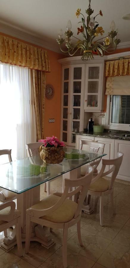Holiday Home Hemi Valsequillo Luaran gambar